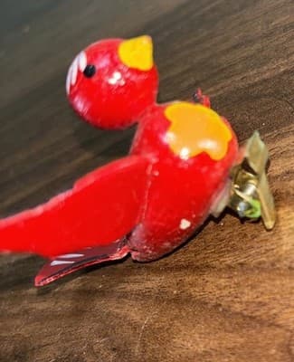 Vintage Clip On Wooden Bird Ornament Red Yellow 2” Long - Thumbnail 5