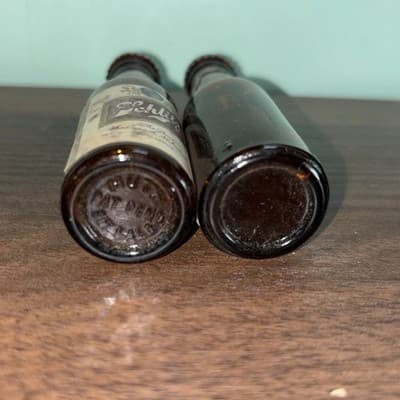 Vintage Schlitz Beer Salt & Pepper Shakers-Brown Glass Bottles With Metal Tops - Thumbnail 7