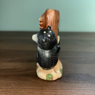 Vtg Black Bears and Tree Stand Salt And Pepper Shakers Michigan State Japan - Thumbnail 2