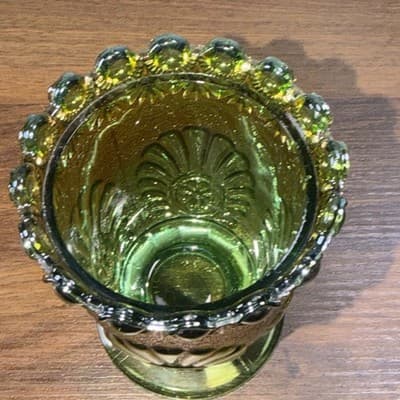 Westmoreland Vintage Green Carnival Glass Shell & Jewel Sugar Bowl No Lid - Thumbnail 9