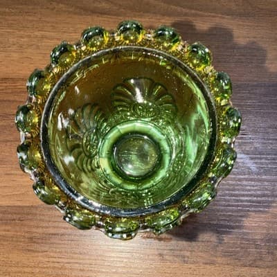 Westmoreland Vintage Green Carnival Glass Shell & Jewel Sugar Bowl No Lid - Thumbnail 2