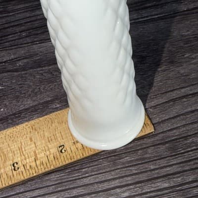 Hoosier Milk White Glass Vase Diamond Quilt Pattern Vintage Rose Bud Retro - Thumbnail 14