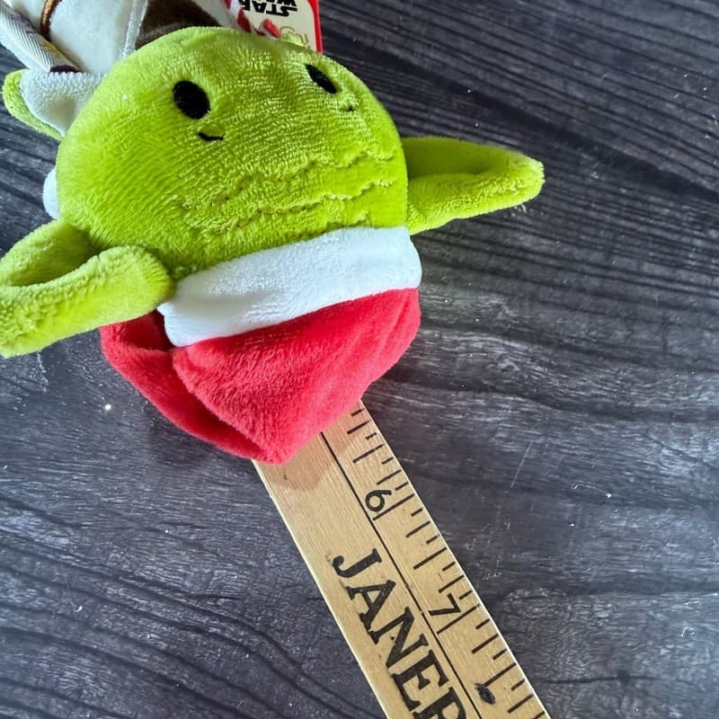 Hallmark Itty Bittys Star Wars Holiday Yoda 2015 Christmas Plush Santa Hat NWT - Thumbnail 9