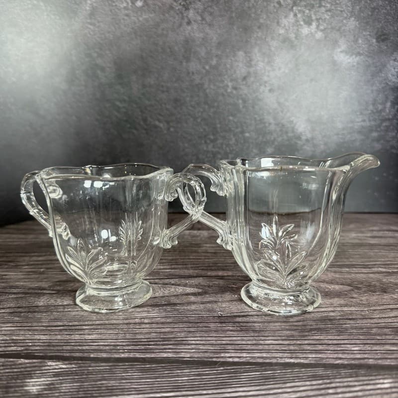 Vintage Fostoria Baroque Clear Glass Fleur de Lis Sugar Bowl and Creamer Set - Thumbnail 6