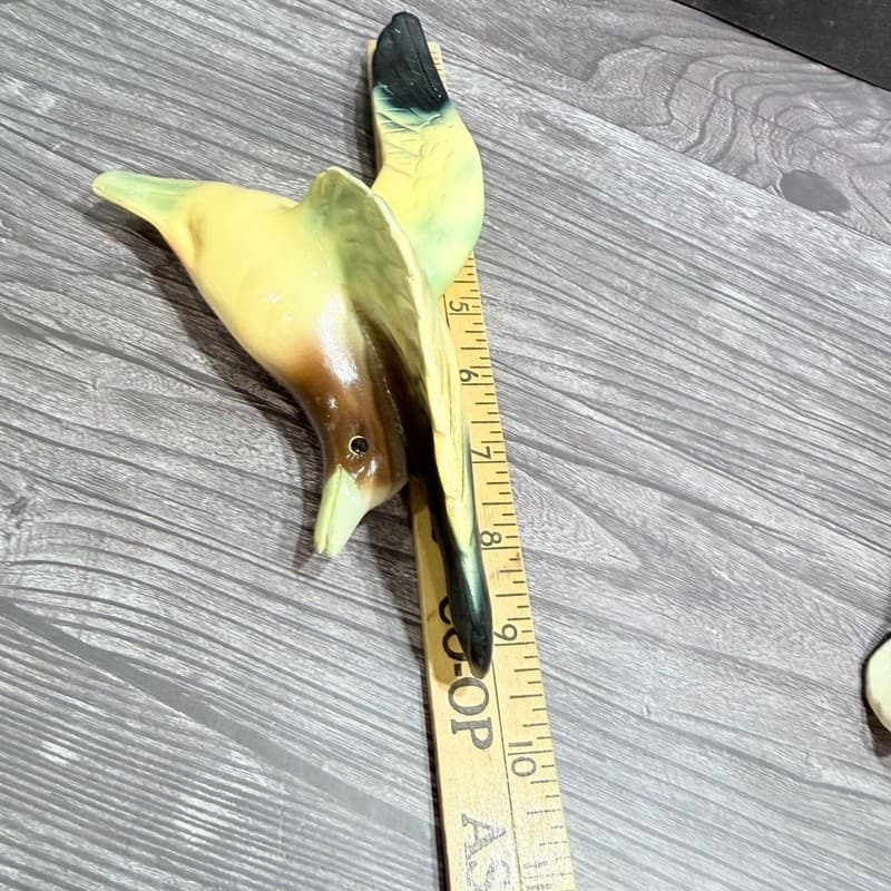Vintage Chalkware Flying Ducks Mallard Wall Hangings Set of 2 - Thumbnail 12