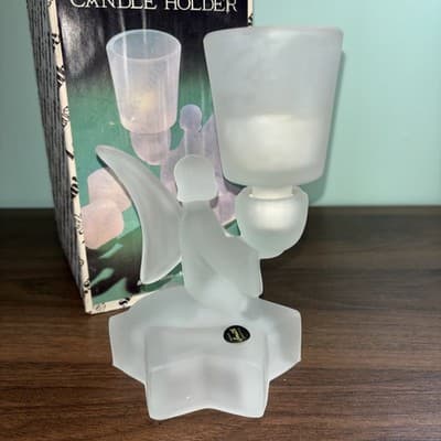 LE Smith Frosted Glass Angel Votive Cup Candle Holder 5.5" Tall Vintage Star - Thumbnail 2