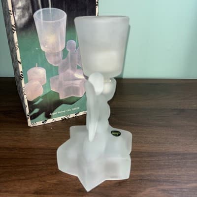 LE Smith Frosted Glass Angel Votive Cup Candle Holder 5.5" Tall Vintage Star - Thumbnail 4