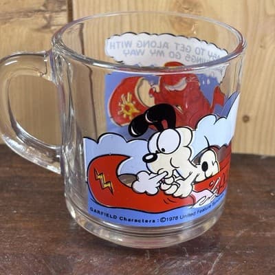 Vintage McDonald’s Garfield & Odie Glass Mug “I’m Easy to Get Along With�� - Thumbnail 4