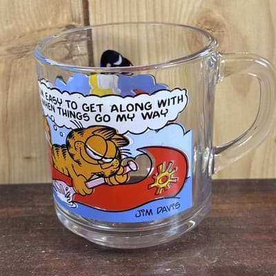 Vintage McDonald’s Garfield & Odie Glass Mug “I’m Easy to Get Along With��