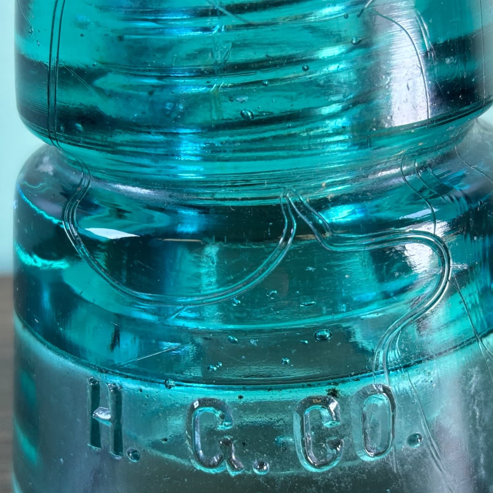 Antique H.G.CO. Aqua Glass Telegraph Insulator Big Bubbles H mark on top Blue - Thumbnail 12