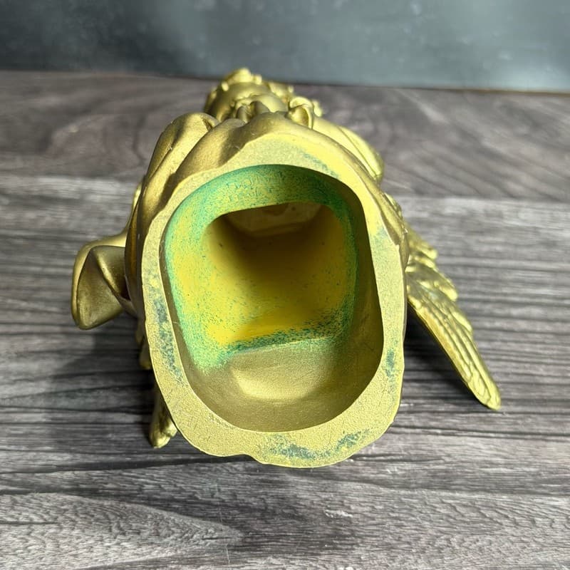 Vintage Italian Gold Painted Resin Kneeling Praying Winged Cherub Angel Figurine - Thumbnail 8