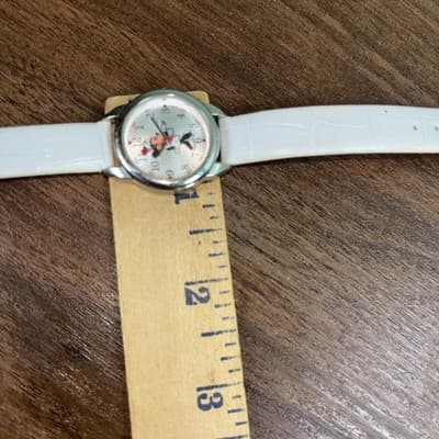 Disney Women's MCK308 Minnie Mouse Nurse White Strap Watch Heart Seconds Hand - Thumbnail 12