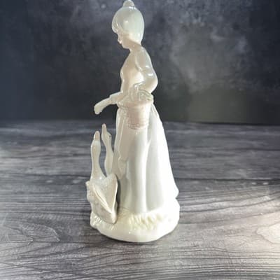 Porcelain Girl with goose Shepherdess collectible figurine vintage Geese - Thumbnail 4