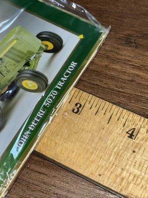 Harvest Heritage 1995 John Deere Tractor Metal Trading Collector Cards Sealed - Thumbnail 7
