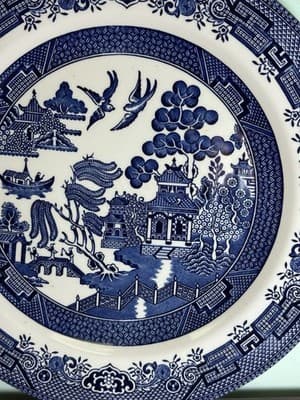 Churchill England Blue Willow Dinner Plate Excellent Condition Replacement VTG - Thumbnail 2