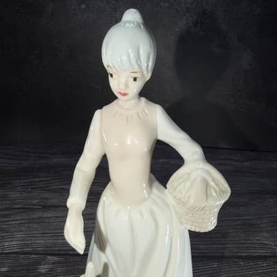 Porcelain Girl with goose Shepherdess collectible figurine vintage Geese - Thumbnail 2
