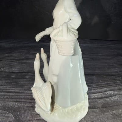 Porcelain Girl with goose Shepherdess collectible figurine vintage Geese - Thumbnail 5