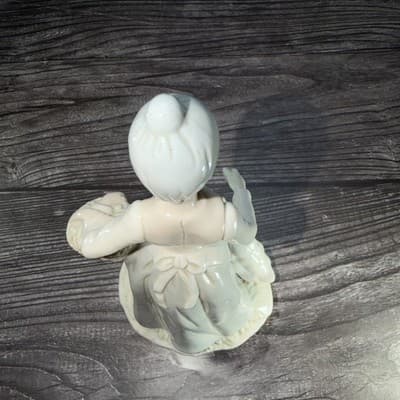Porcelain Girl with goose Shepherdess collectible figurine vintage Geese - Thumbnail 7