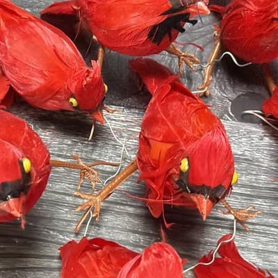 Vintage Lot Of 17 Cardinals with Feathers And Wire For Hanging Ornaments Crafts - Thumbnail 5