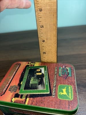 Harvest Heritage 1995 John Deere Tractor Metal Trading Collector Cards Sealed - Thumbnail 24