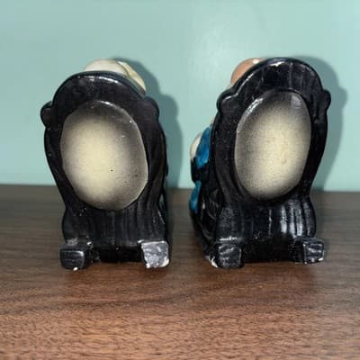 VINTAGE ROCKING GRAMMA & GRAMPA SALT & PEPPER SHAKER SET Cat Dog Knitting Pipe - Thumbnail 8