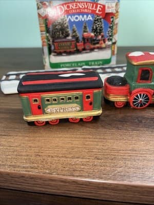 Vintage Hearthside Village Porcelain Train Christmas Holiday Decoration - Thumbnail 5