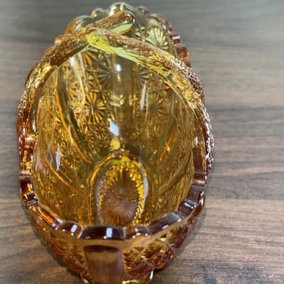 Fenton Amberina Glass Twig Split Handle Basket w/ Button & Daisy Design - Thumbnail 7