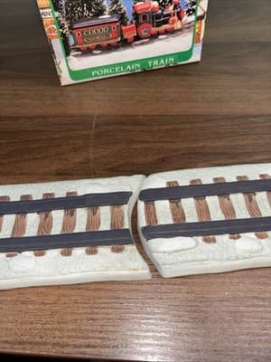 Vintage Hearthside Village Porcelain Train Christmas Holiday Decoration - Thumbnail 10