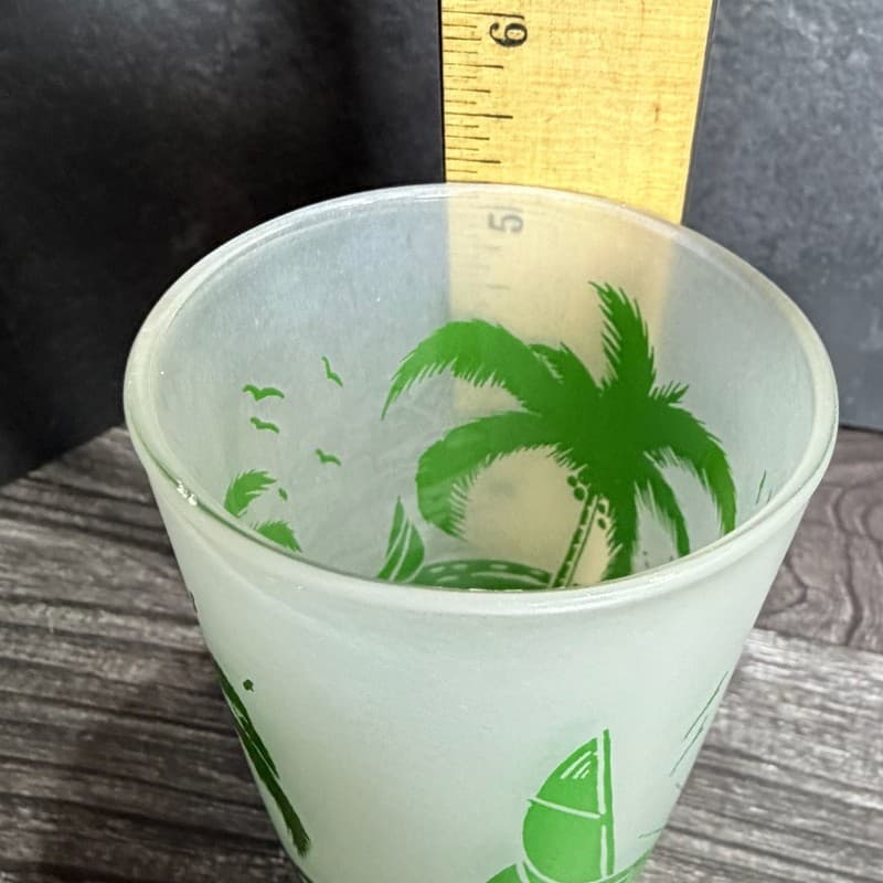 Vintage Federal Glass Frosted Green Palm Tree & Sailboat Highball Tumbler - Thumbnail 9