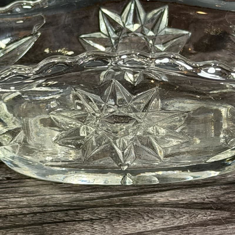 Vintage Anchor Hocking Early American Prescut Star of David Glass Celery Relish - Thumbnail 2