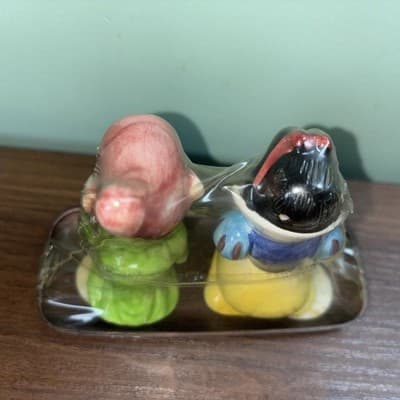 Walt Disney Snow White Dopey Sets on Tray Salt & Pepper Shakers NOS Vintage - Thumbnail 10