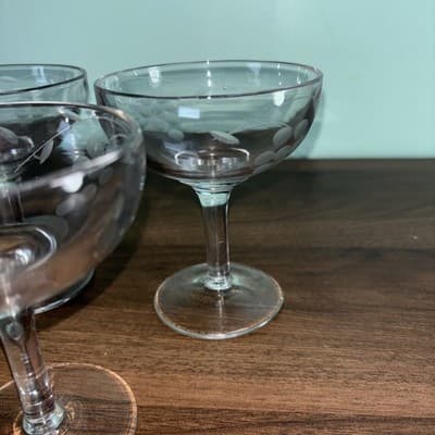 Set 5 Vintage Etched Grapevine Champagne Coupe Cocktail Crystal Glasses, 4.4” - Thumbnail 6
