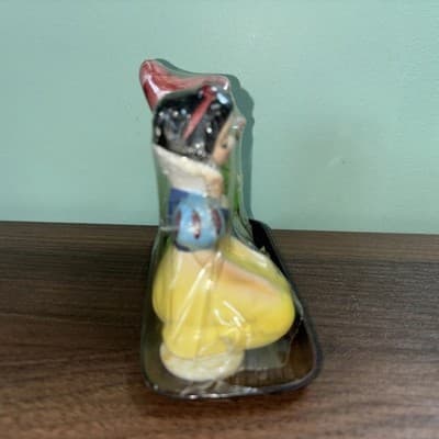 Walt Disney Snow White Dopey Sets on Tray Salt & Pepper Shakers NOS Vintage - Thumbnail 11