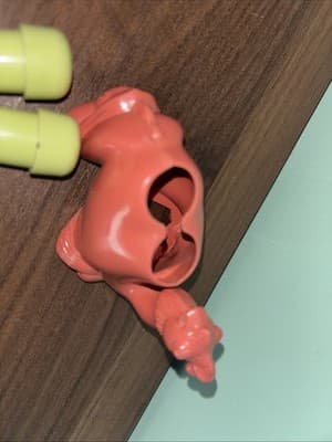 Plastic Pink Camel with Removeable Nesting Salt & Pepper Green Shakers - Thumbnail 7