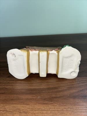 Cobblestone Corner 2004 Enclosed Covered Bridge Christmas House 5.5” Porcelain - Thumbnail 6