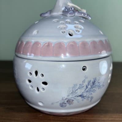 Pfaltzgraff Winter Frost Polar Bear Ball Pierced Incense Tea Light Candle Holder - Thumbnail 2