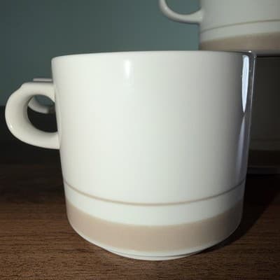International Aurora Stoneware Sand Castle Tan Japan Flat Mug Coffee Cup Tea 8oz - Thumbnail 2