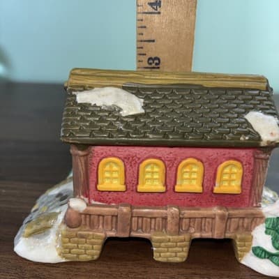 Cobblestone Corner 2004 Enclosed Covered Bridge Christmas House 5.5” Porcelain - Thumbnail 10