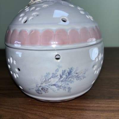 Pfaltzgraff Winter Frost Polar Bear Ball Pierced Incense Tea Light Candle Holder - Thumbnail 5