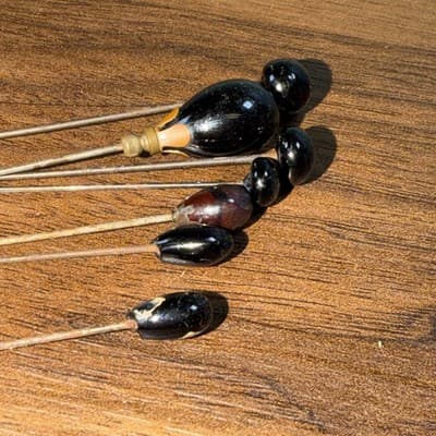 Vintage Hand Painted Porcelain Hat / Hair Pin Holder w/ Victorian Pins - Thumbnail 9