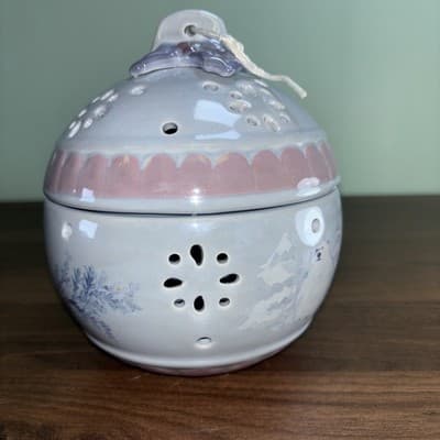 Pfaltzgraff Winter Frost Polar Bear Ball Pierced Incense Tea Light Candle Holder - Thumbnail 4