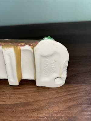 Cobblestone Corner 2004 Enclosed Covered Bridge Christmas House 5.5” Porcelain - Thumbnail 7
