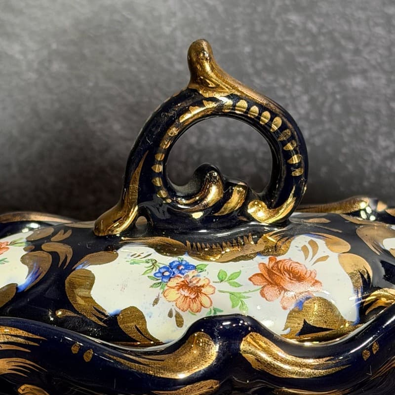 MICA Italy Cobalt Blue Gilt Floral Footed Trinket Box 1498 - Thumbnail 5