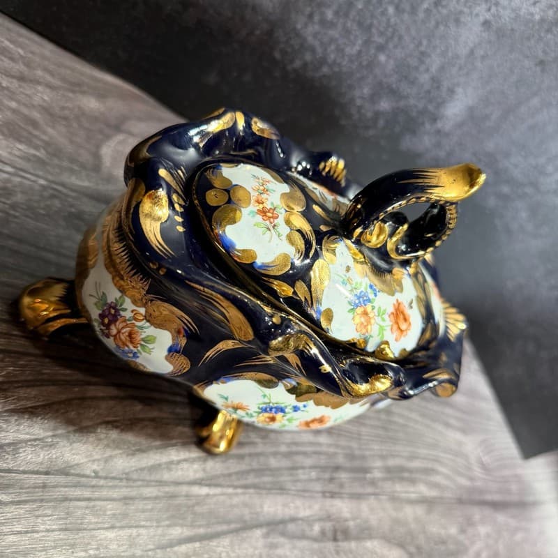 MICA Italy Cobalt Blue Gilt Floral Footed Trinket Box 1498 - Thumbnail 3