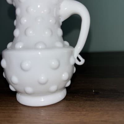 Fenton White Milk Glass Hobnail Creamer Cruet Dots With Hand Crimped Handle VTG - Thumbnail 2