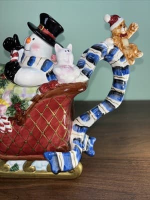 AMBIANCE COLLECTIBLES CHRISTMAS DREAMS NANETTE VACHER TEAPOT Snowman Sled Cat - Thumbnail 3