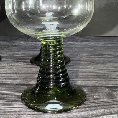 VTG German Roemer Wine Drinking Glasses Green Spiral Beehive Ribbed Stem - Thumbnail 6
