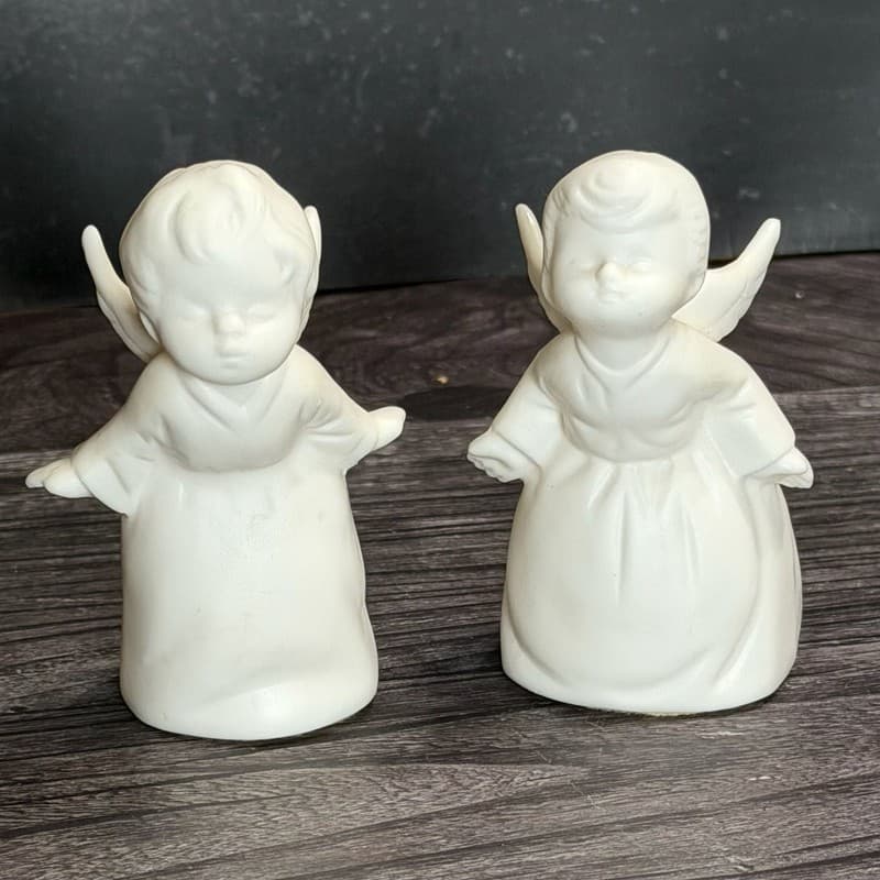 Vintage Lefton White Bisque Kissing Angel Figurines - Set of 2 - Thumbnail 5