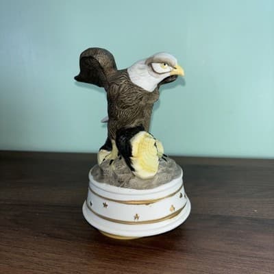 American Eagle Wings Out Porcelain Rotating Music Box “America the Beautiful � - Thumbnail 6