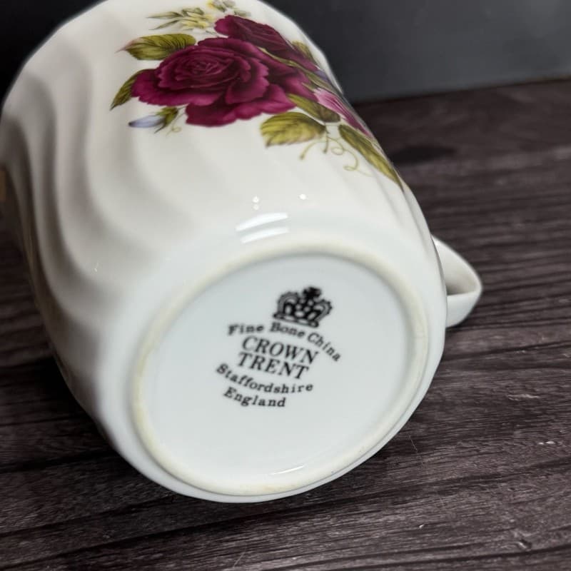 Crown Trent Staffordshire England Fine Bone China Rose Floral Mug - Thumbnail 4
